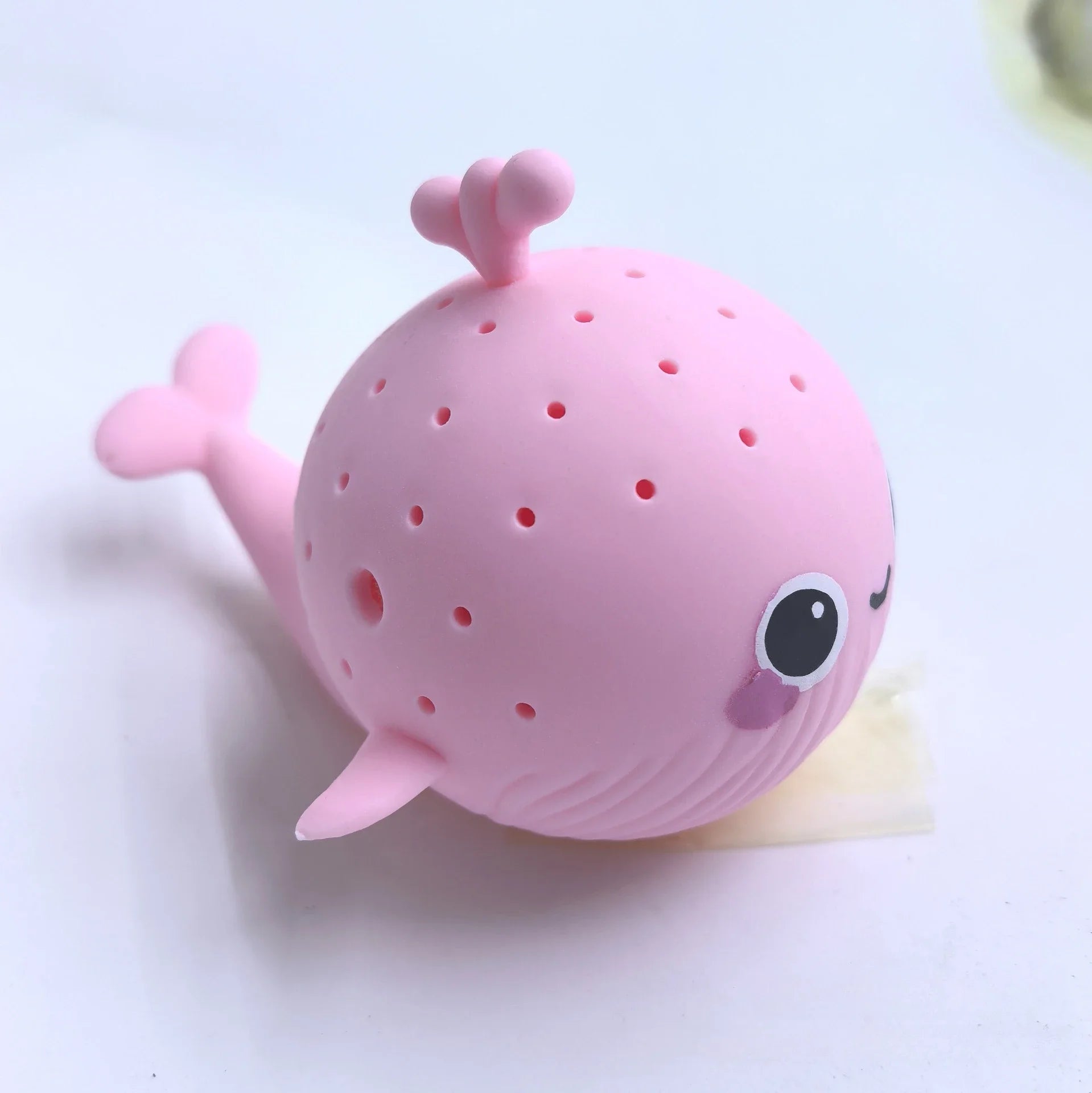 SplashWhale™ – Soft Baby Bath Squeeze Toy